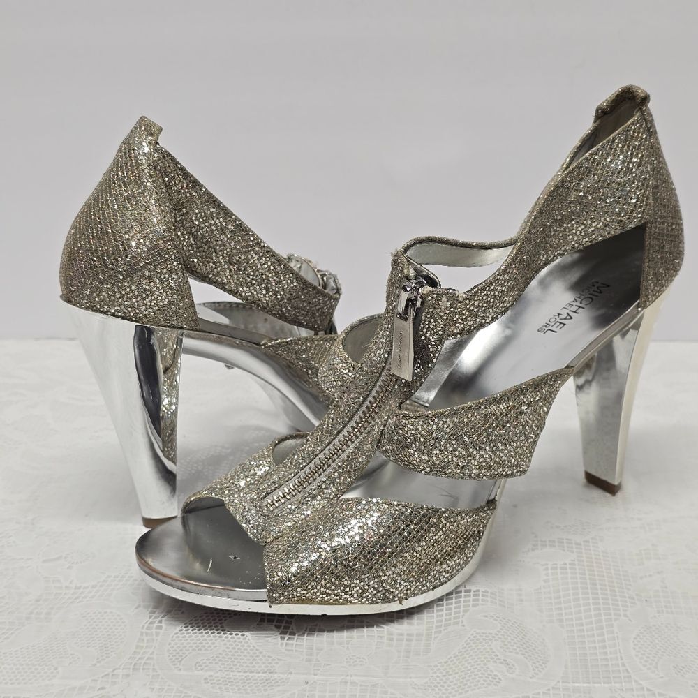 Michael Kors Berkley T-Strap Silver Glitter Dress Sandals Size 9 Formal Evening